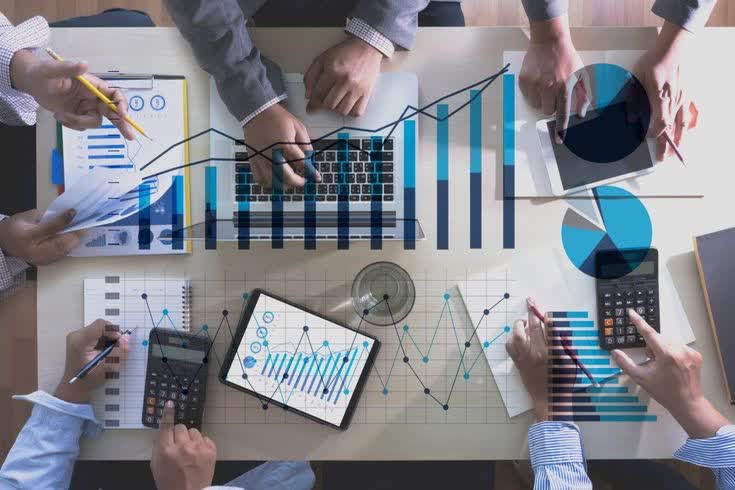 تعهدات کارفرما در قرارداد پشتیبانی وب سایت